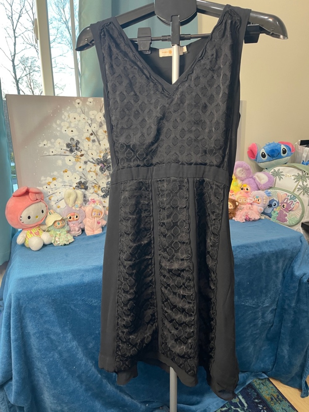 Tory Burch Black Textured V-Neck Mini Dress size 6